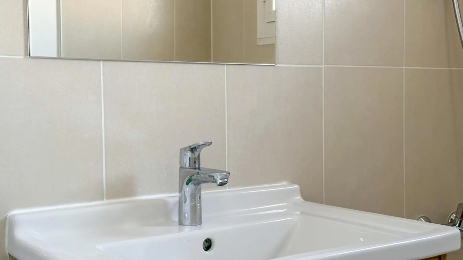Flexliving - - Remusat * Parijs