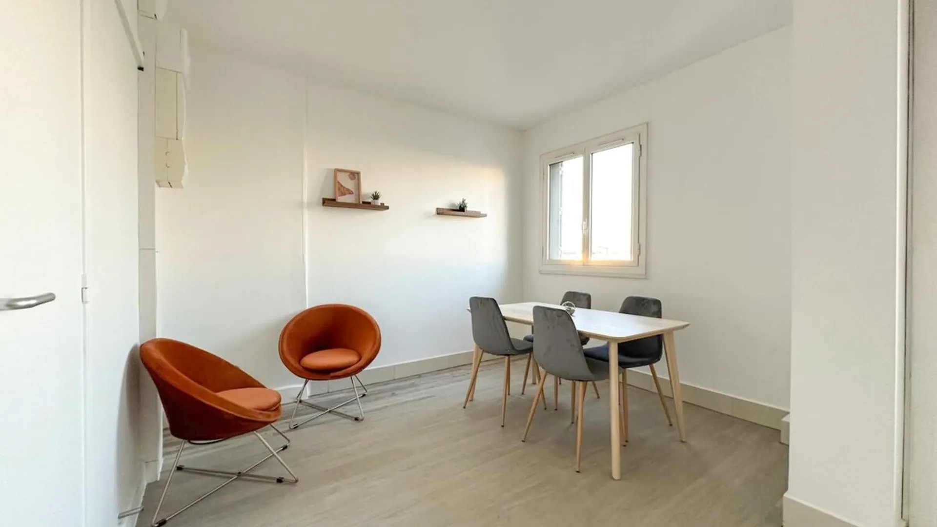 Flexliving - - Remusat *